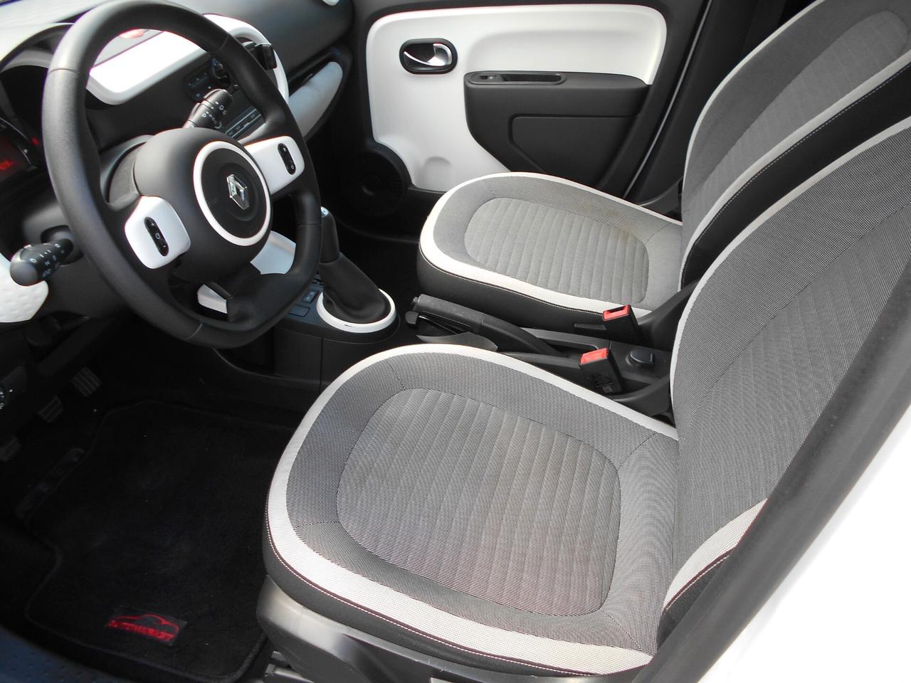 RENAULT TWINGO 1.0 SCE