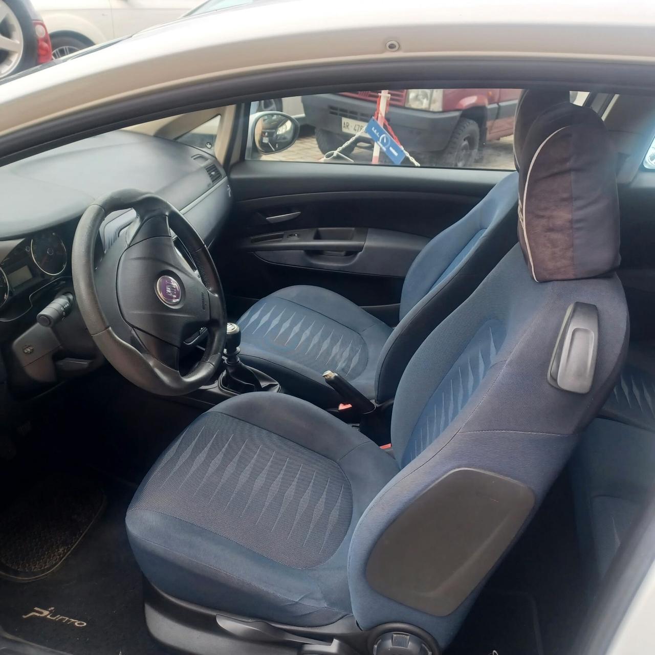 NEOPATENTATI BUONO STATO G. PUNTO 1.3 MJTD