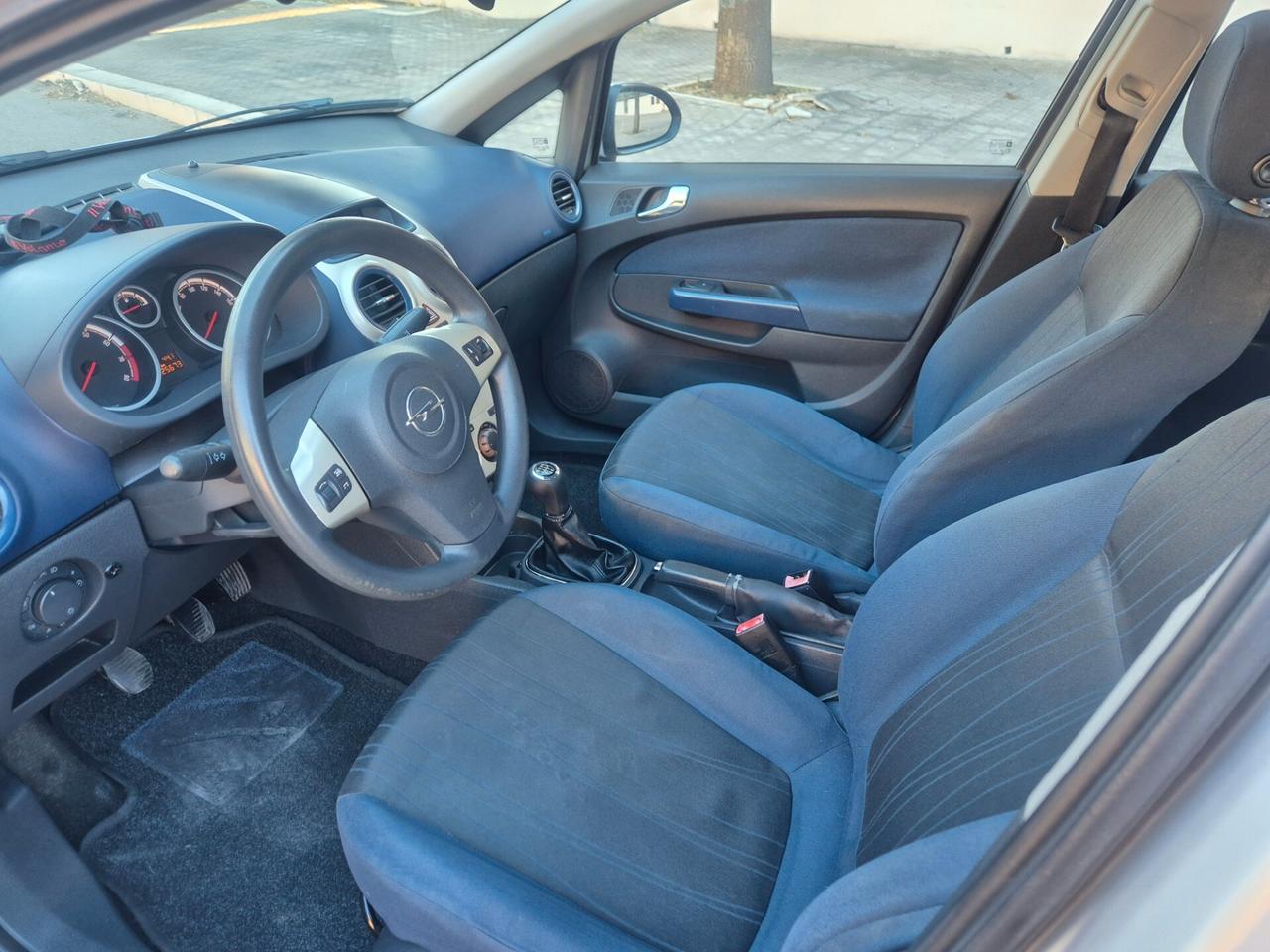 Opel Corsa 1.2 5 porte Enjoy anno 07