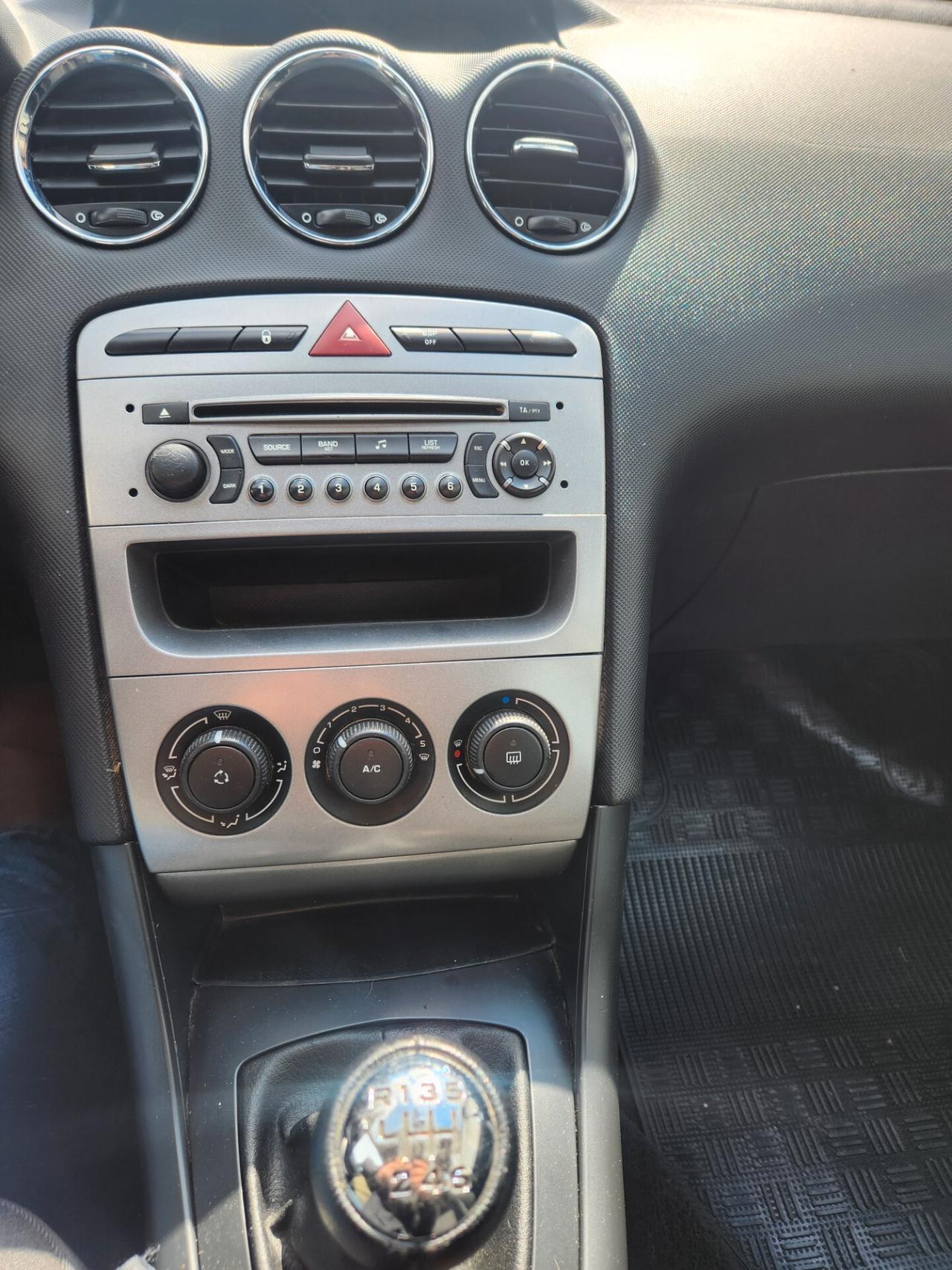 Peugeot 308 1.6 HDi 90CV SW