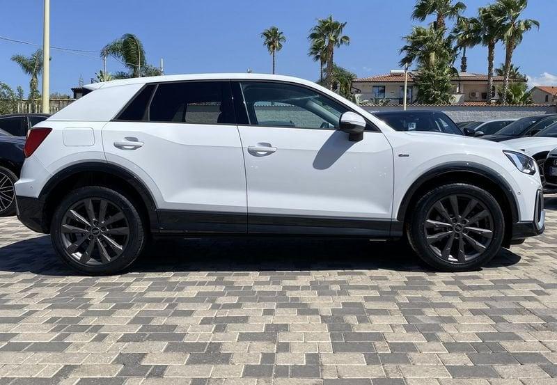 Audi Q2 S Line esterno 2.0 TDI 116CV 30 Gancio Traino