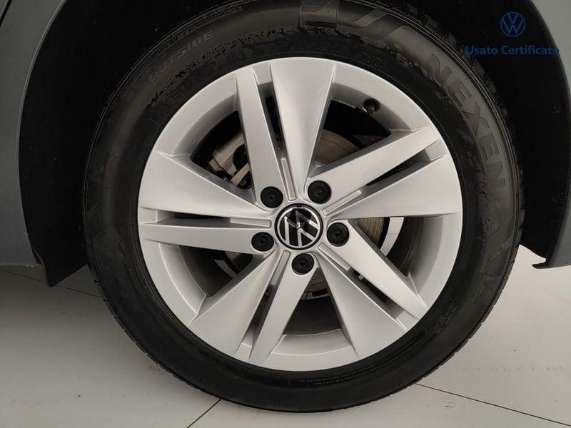 Volkswagen Golf 1.0 TSI EVO Life DSG