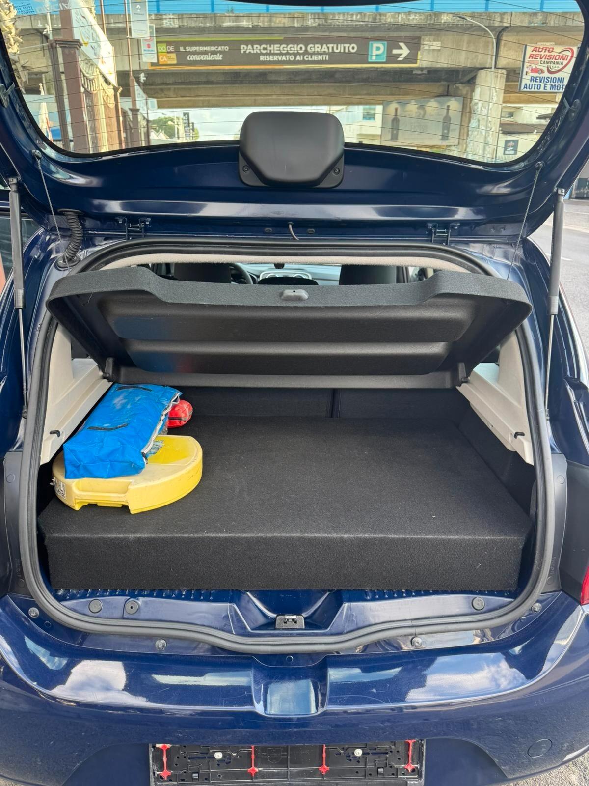 Dacia Sandero 1.2 75CV Lauréate METANO