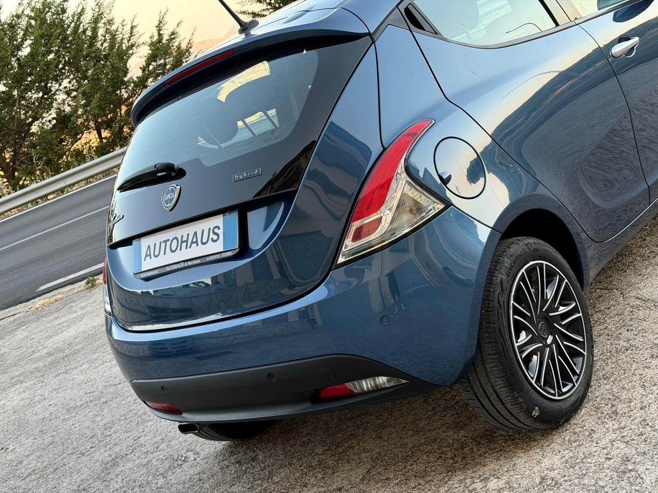 Lancia Ypsilon 1.0 FireFly 70cv Hybrid 2023 - 31.000KM