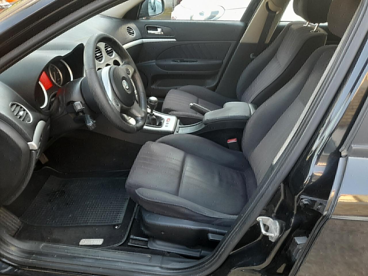 Alfa Romeo 159 1.8 GANCIO TRAINO