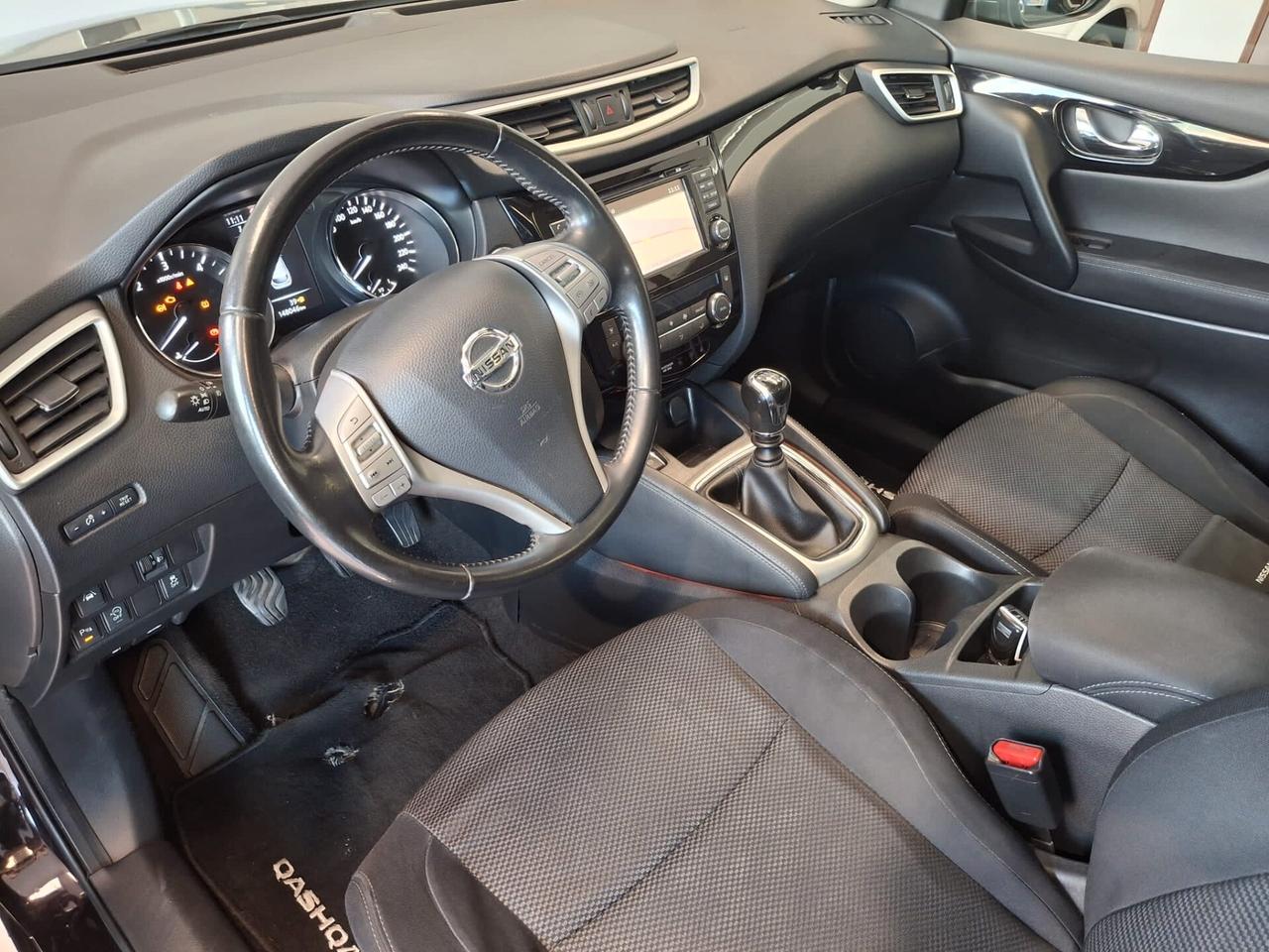 Nissan Qashqai 1.5 dci Tekna 110cv E6