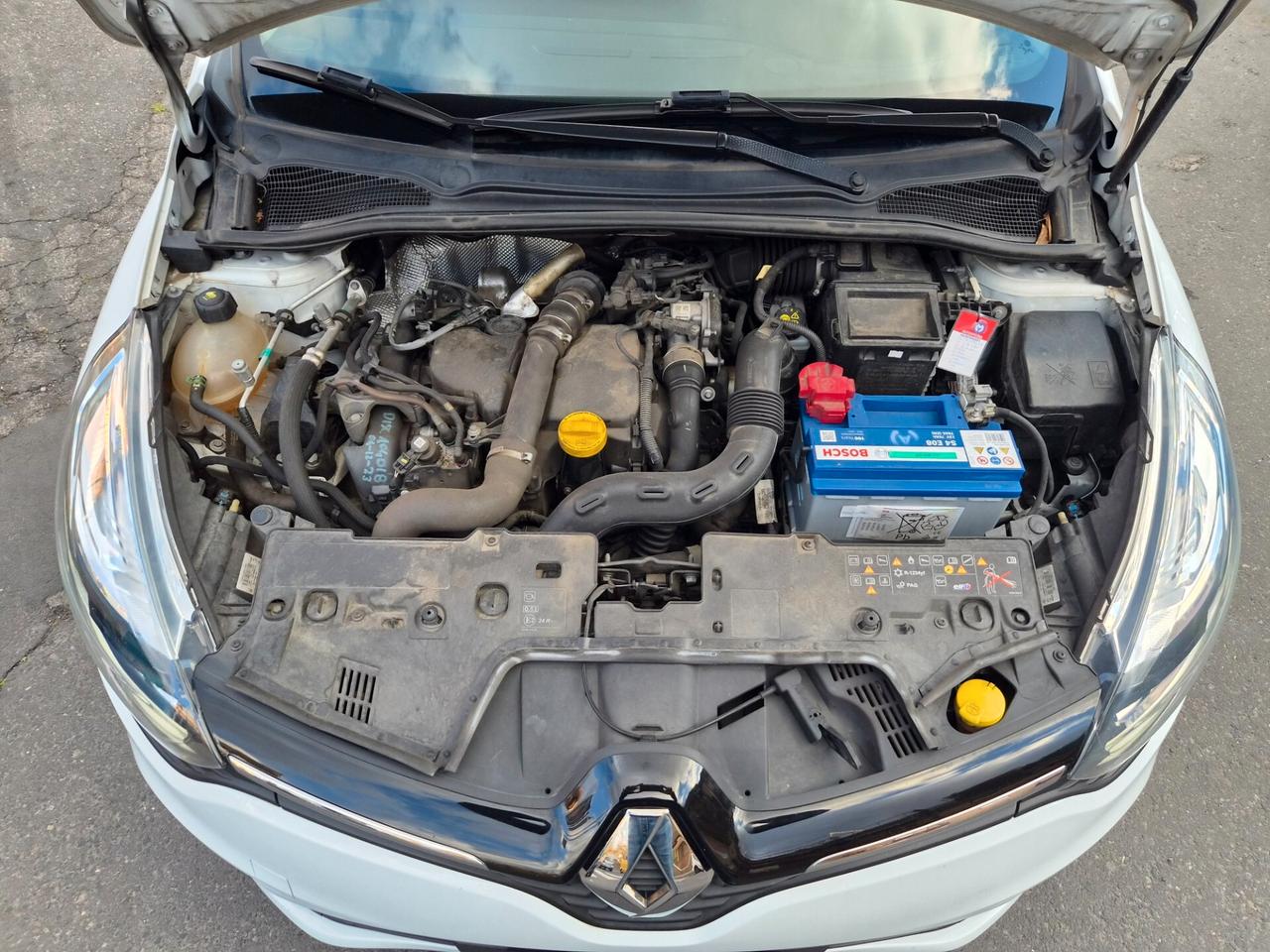 Renault Clio dCi 8V 75 CV 5 porte Moschino Life