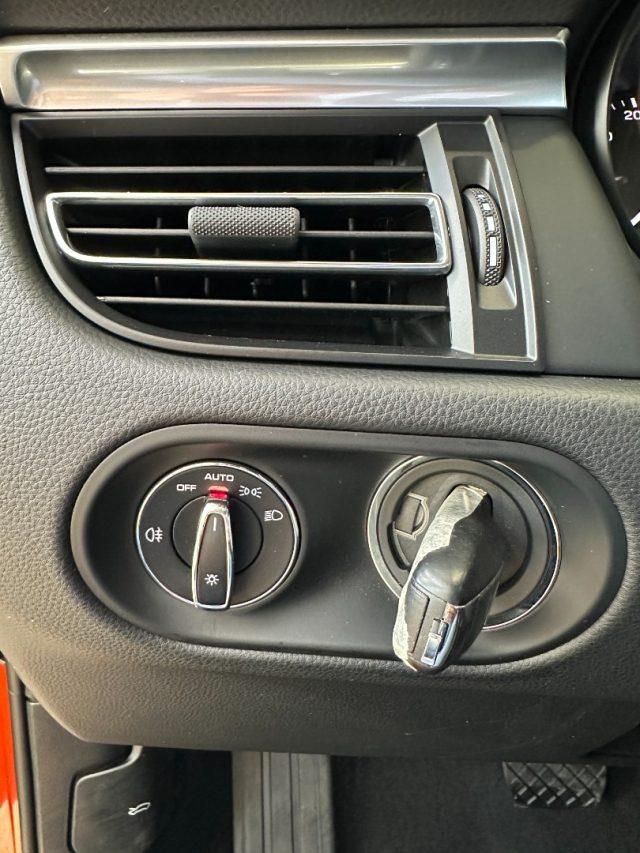 PORSCHE Macan 2.0 PDK - 21" - Tetto - Camera - PDLS - Bose -IVA