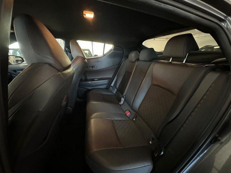 Toyota C-HR 1.8H 122cv E-CVT Lounge