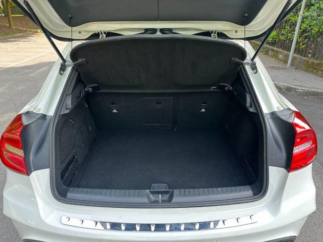 MERCEDES-BENZ GLA 220 CDI Automatic 4Matic Sport