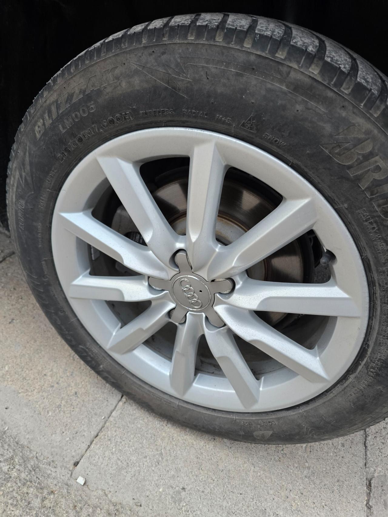 Audi Q3 2.0 TDI 150 CV S tronic Sport