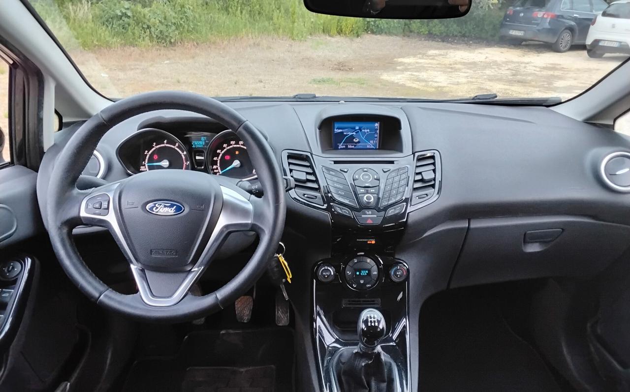 Ford Fiesta 1.4 5p. Bz.- GPL Titanium