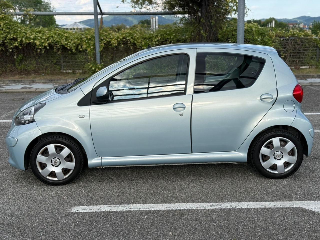 Toyota Aygo 1.0 12V VVT-i 5 porte