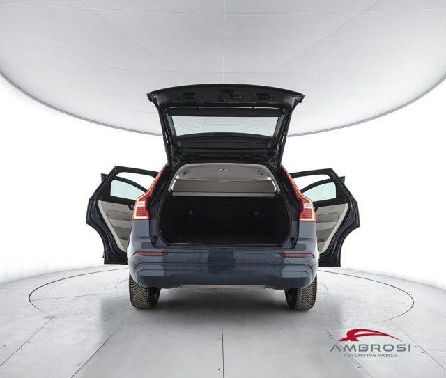 VOLVO XC60 B4 (d) automatico Core