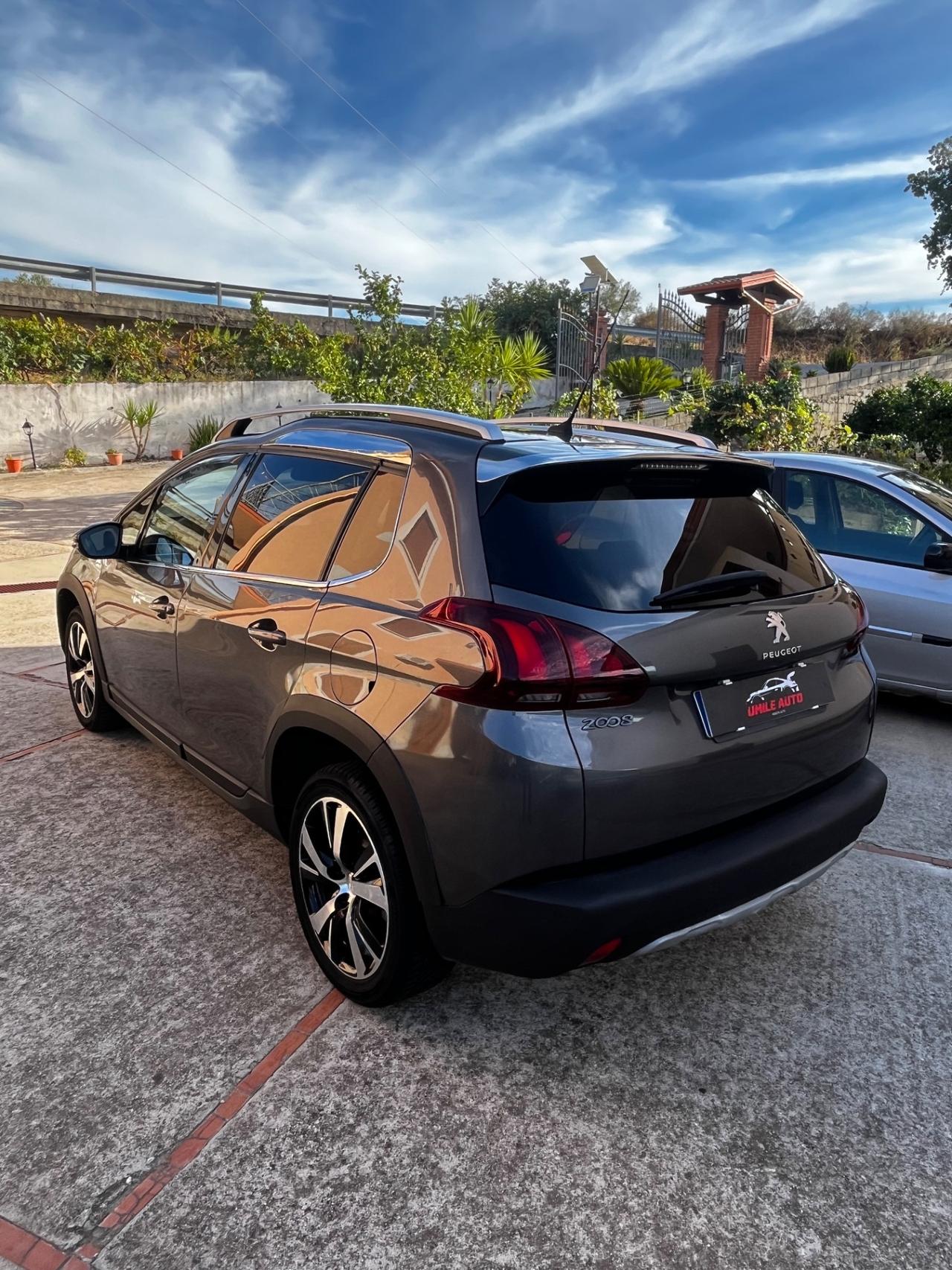 Peugeot 2008 BlueHDi 100 S&S Allure