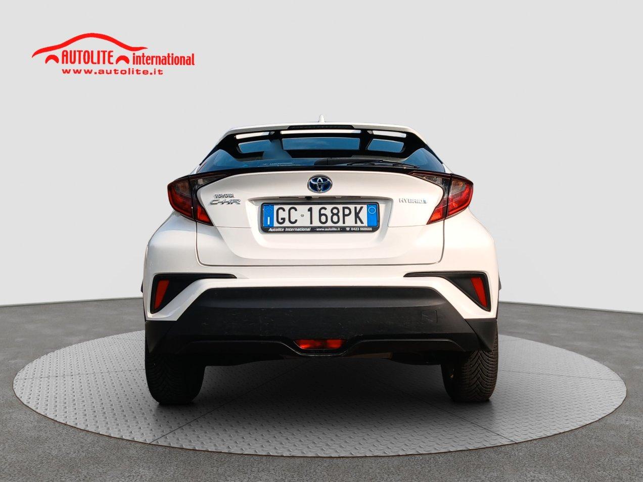 Toyota C-HR 1.8h Business e-cvt