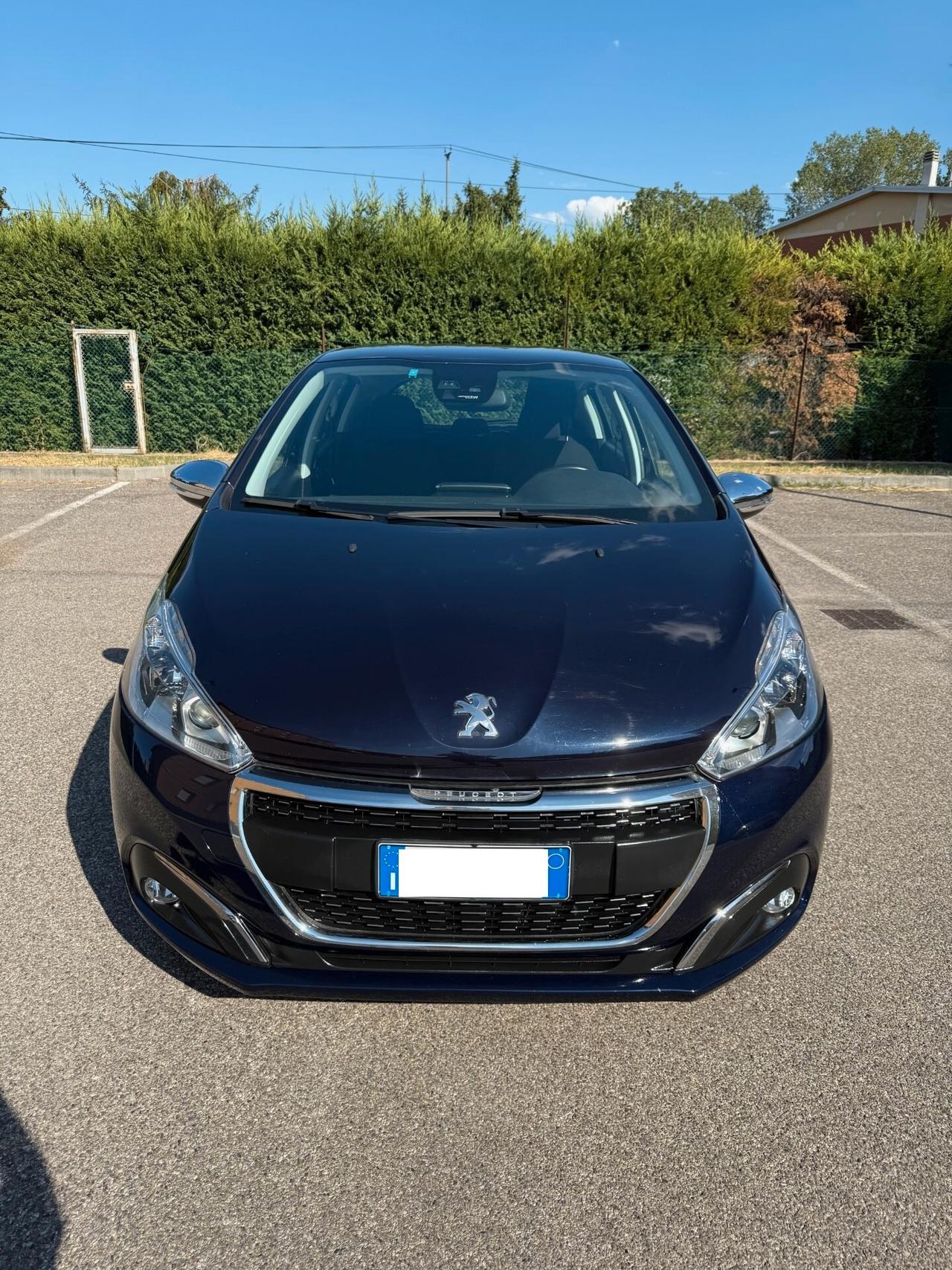 Peugeot 208 1.2 - NAV. - NEOPATENTATI - 12 MESI DI GARANZIA -