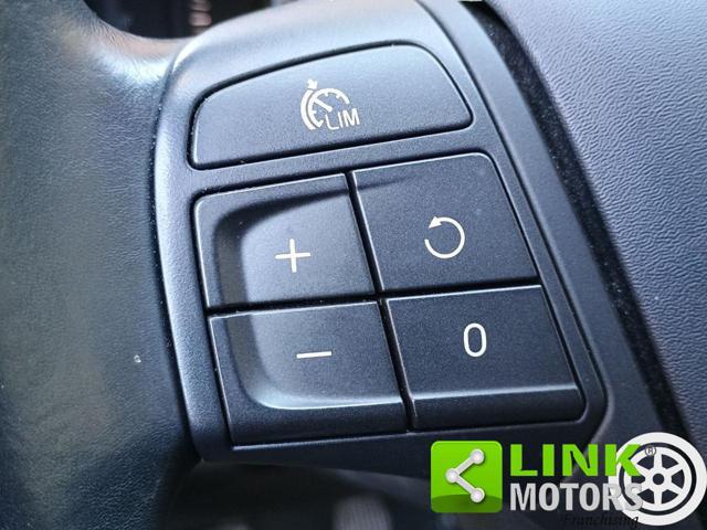 VOLVO V40 D2 1.6 Summum