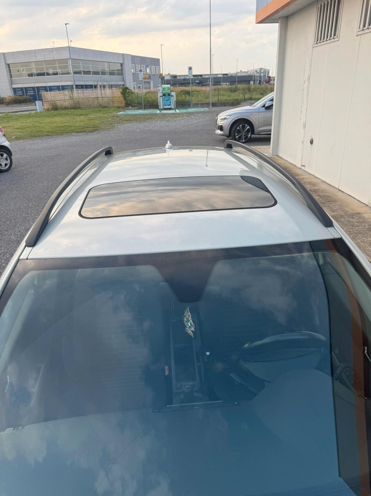 Volvo V50 D2 R-design