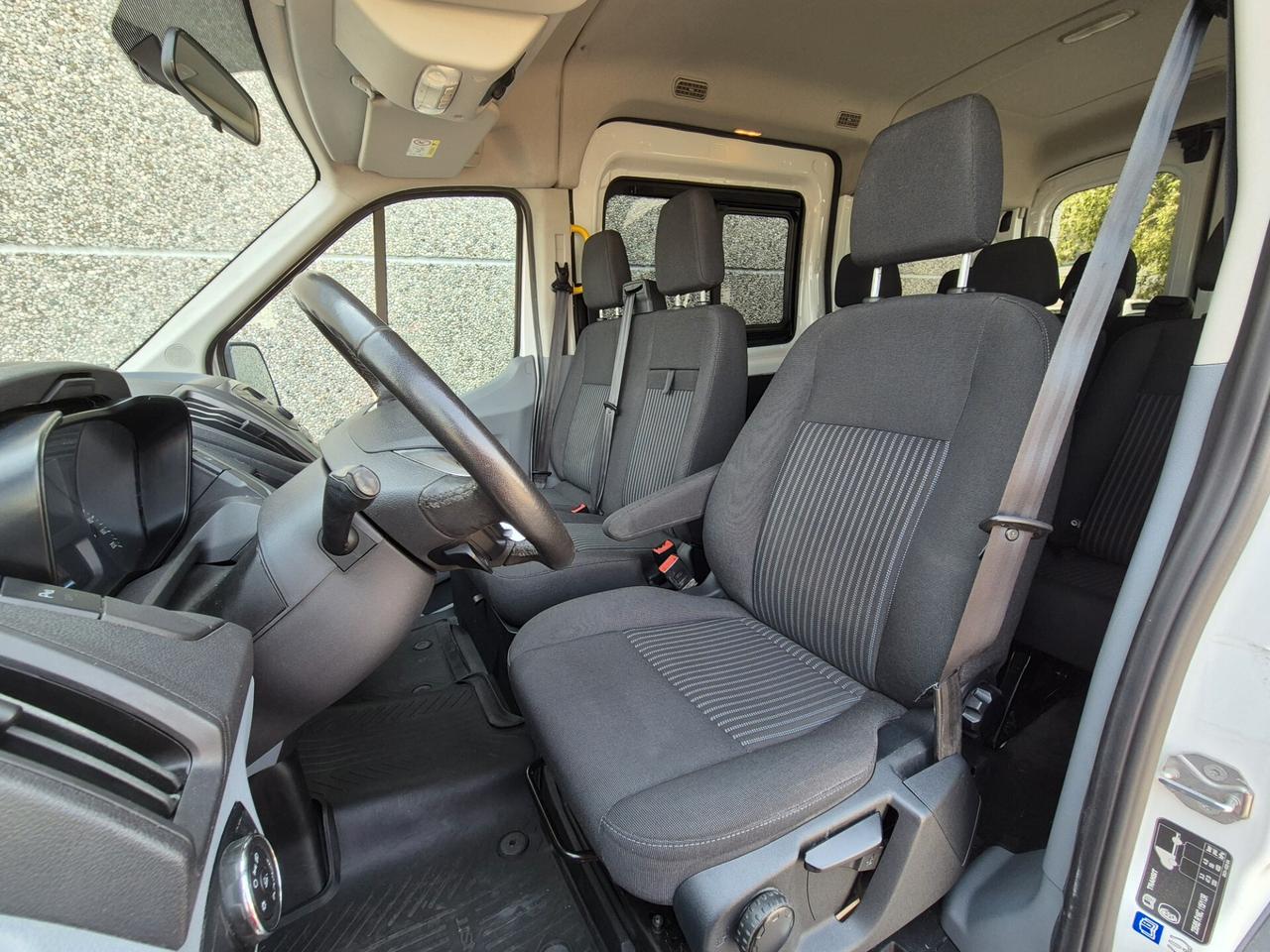 Ford Transit 2.0 TDCi 130CV 9 posti Cambio Automatico