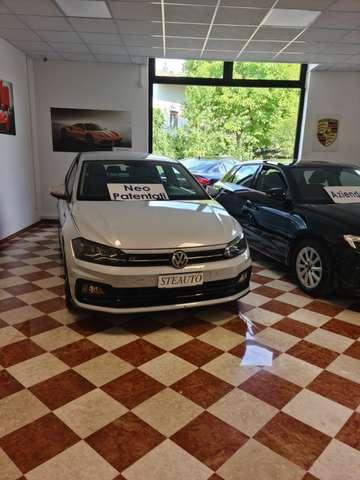 Volkswagen Polo HIGH LINE R-LINE AUTOMATICA NEOPATENTATI