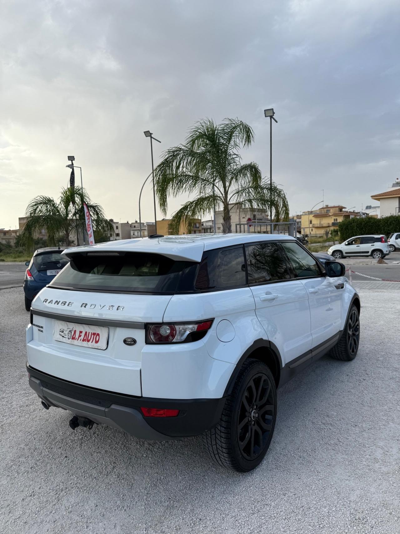 Land Rover Range Evoque 2.2 TD4 5p. Prestige