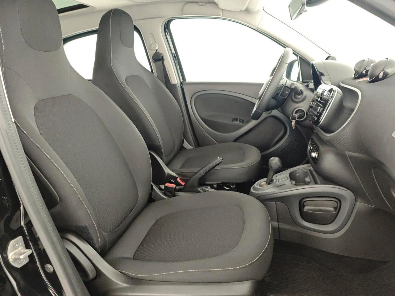 Smart ForFour 70 1.0 twinamic Superpassion