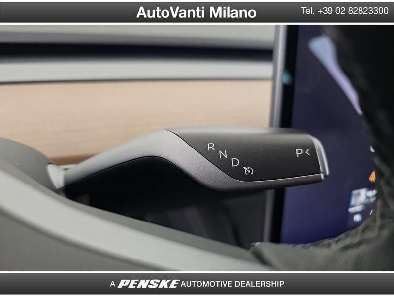 Tesla Model 3 Model 3 Standard rwd Plus