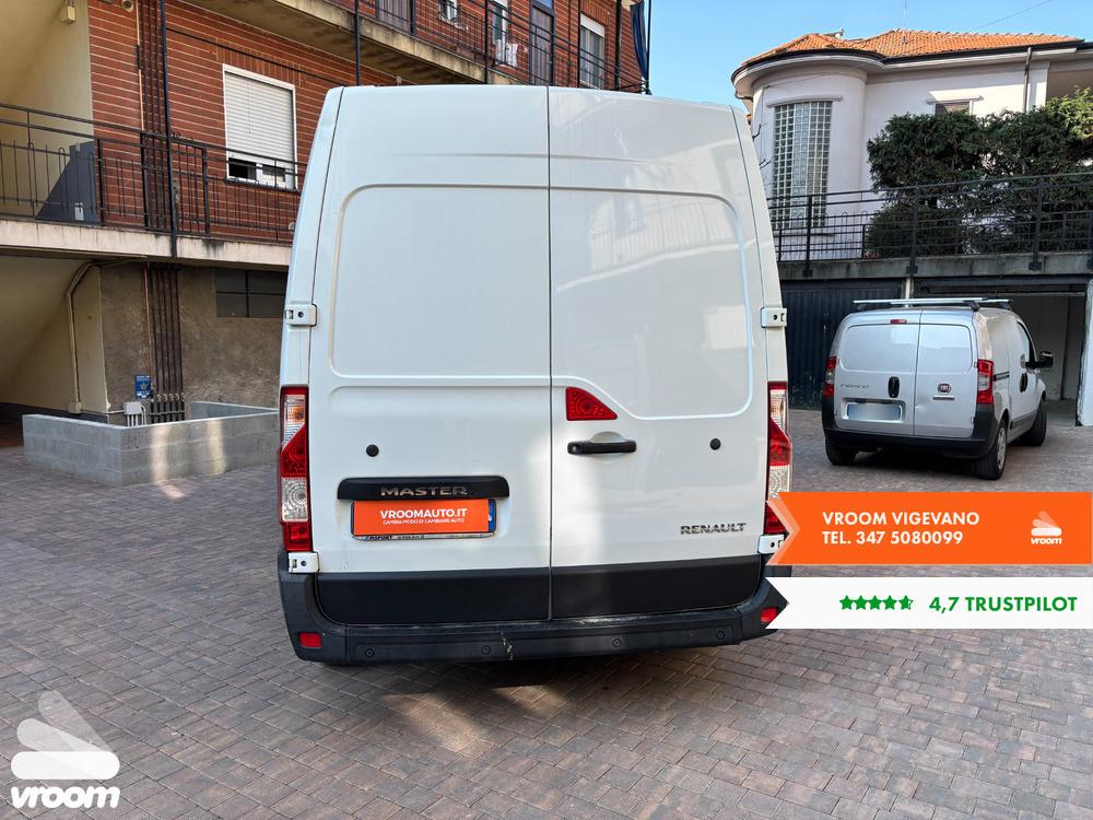 RENAULT Master 5ª serie Master T33 2.3 dCi/125...