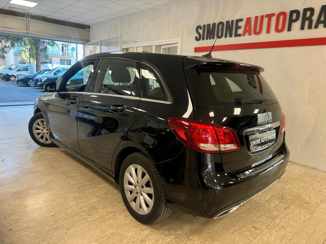 Mercedes-benz B 180 B 180 d Automatic Premium