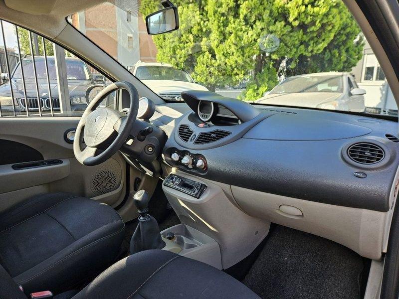 Renault Twingo 1.2 16V Confort GPL