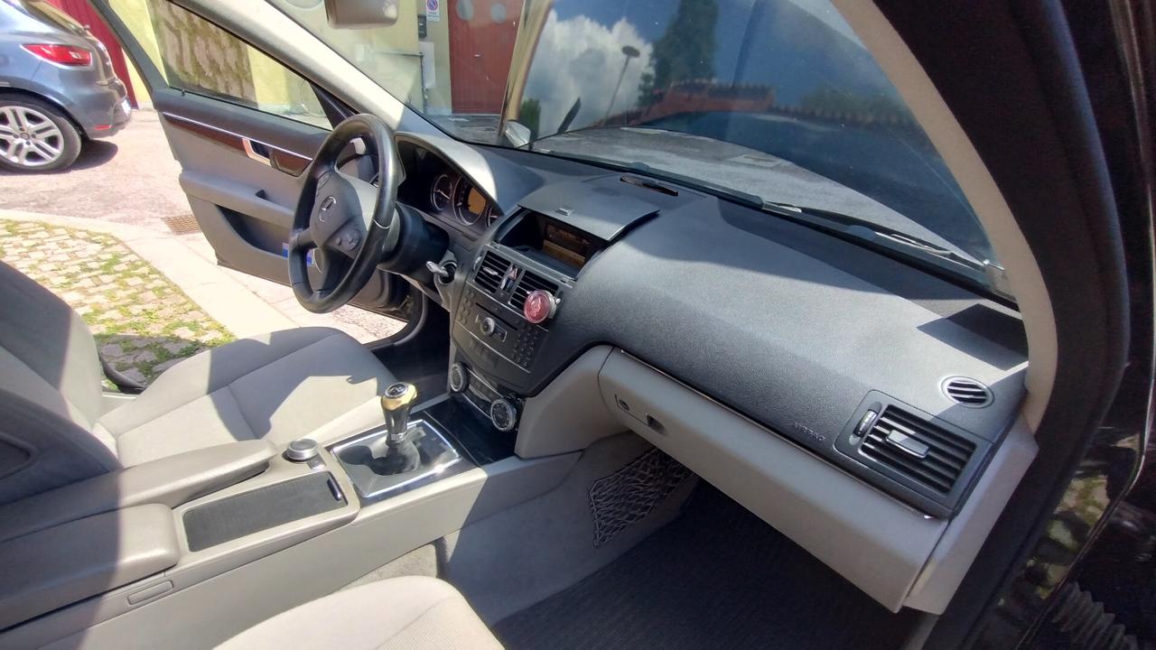 Mercedes-benz C 220 C 220 CDI BlueEFFICIENCY Avantgarde