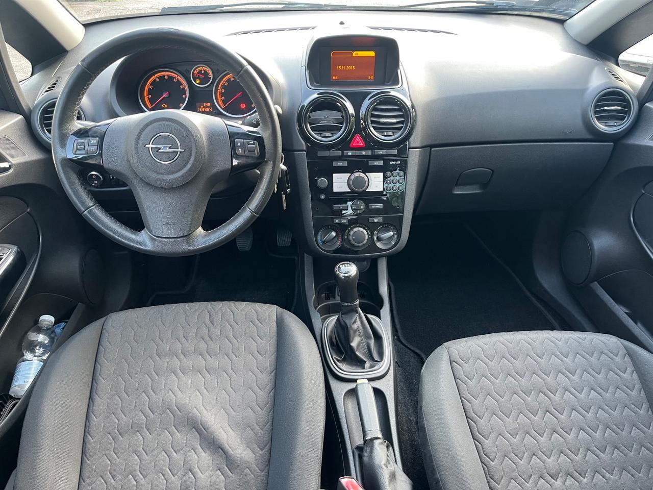 Opel corsa/1.2GPL/86CV/neopatentato/1.2GPL/Euro5B/5Porte e 5Posti/unico proprietario