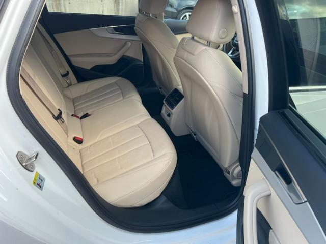 Audi A4 Avant 40 TDI S tronic line edition - PREZZO CON FINANZIAMENTO