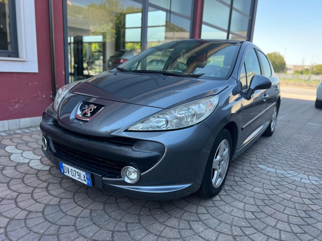 Peugeot 207 1.4 GPL - GARANZIA 12 MESI
