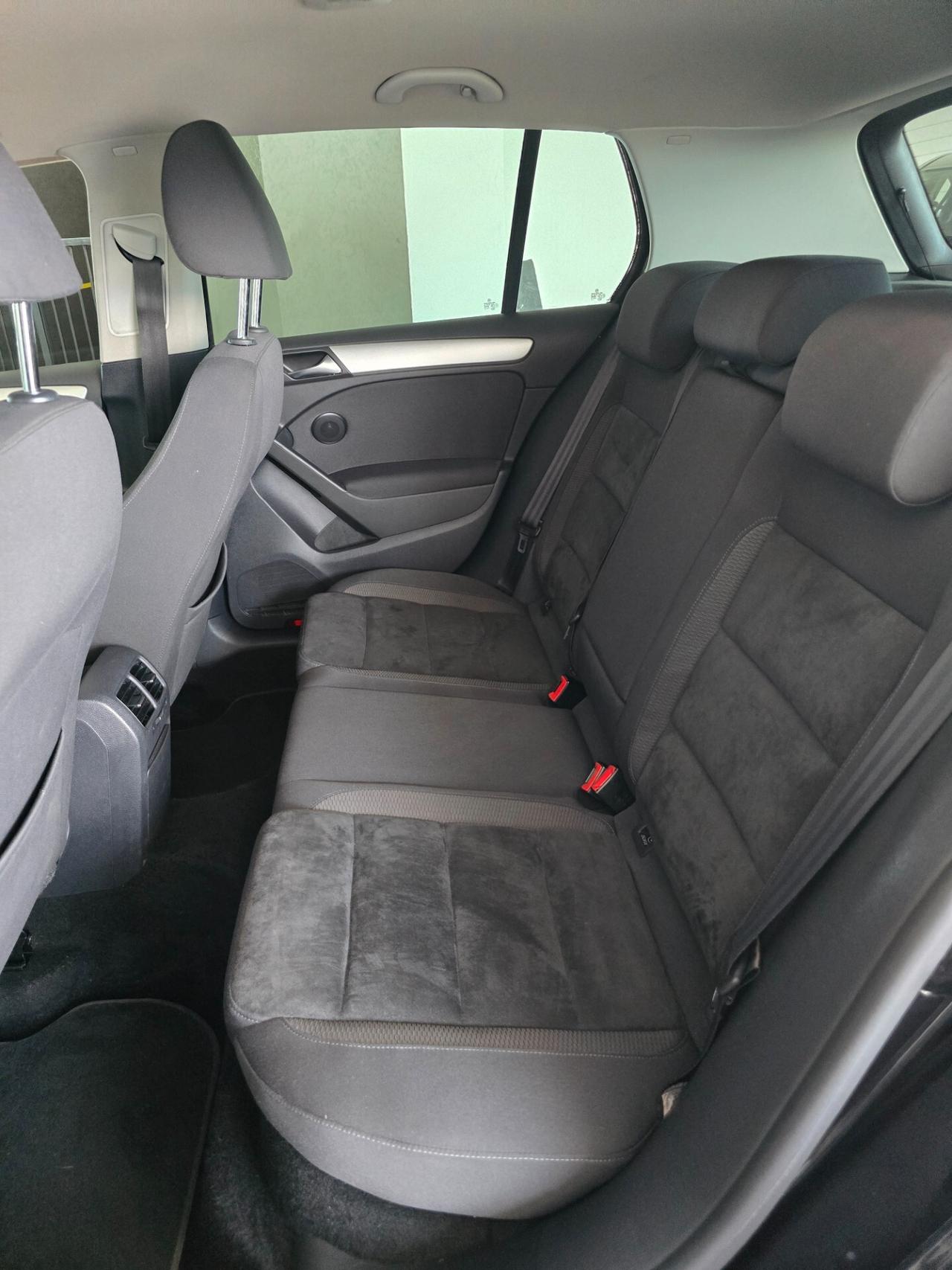Volkswagen Golf 1.6 TDI 5p. Highline