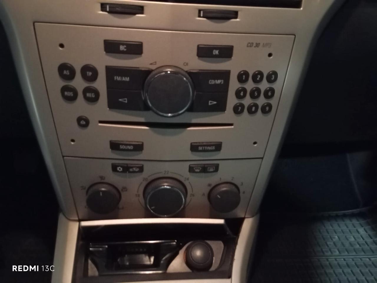 Opel Astra del 2007 benzina 140.000 km