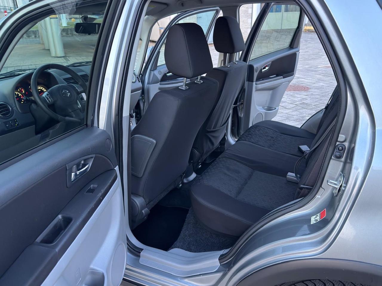 Suzuki SX4 1.6BENZINA/GPL 4X4 2012