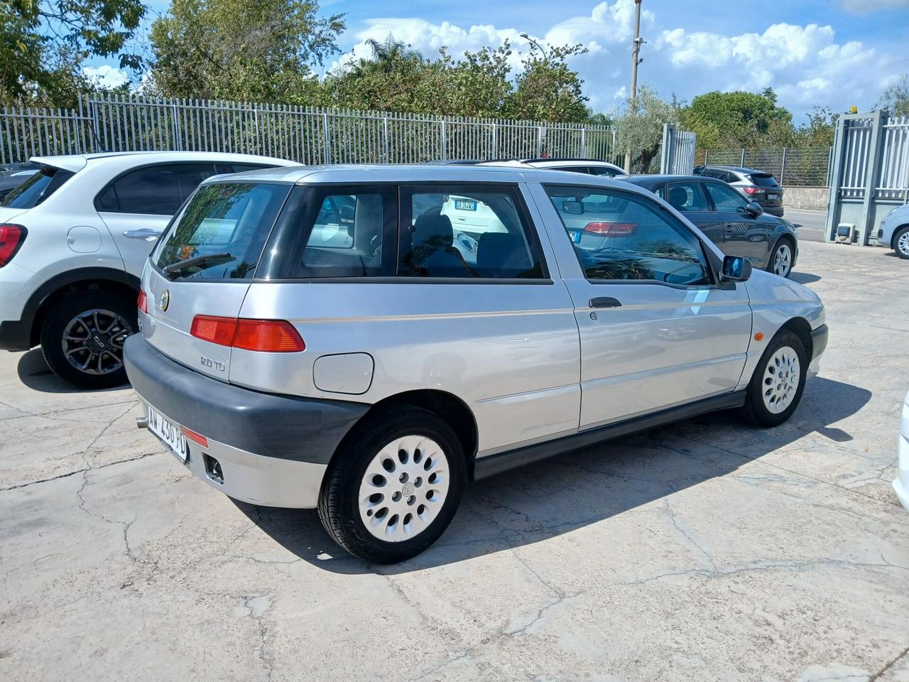 Alfa Romeo 145 1.9 turbodiesel L