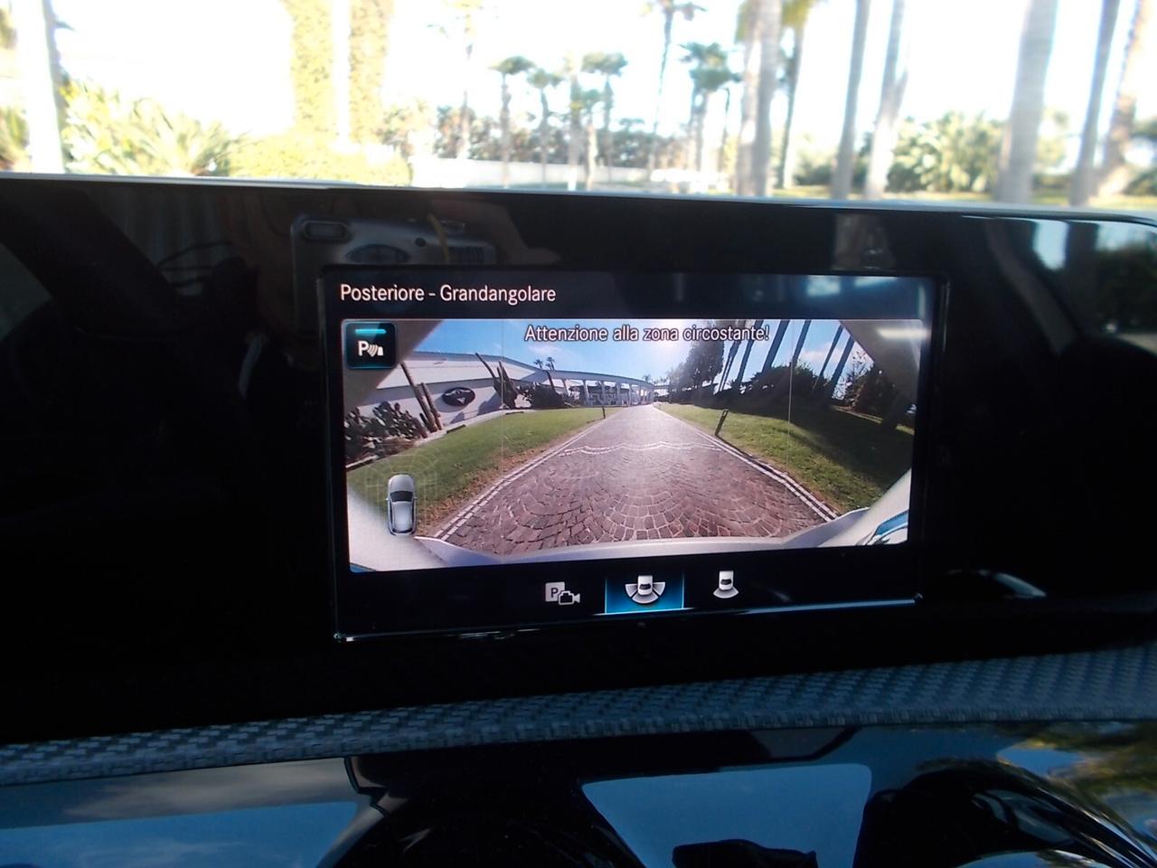 Mercedes-Benz A 180d Autom *FULL OPT.* da VETRINA