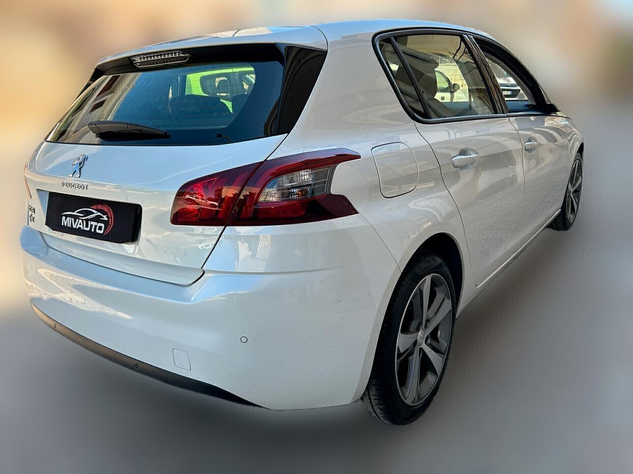 Peugeot 308 BlueHDi 100 S&S Business