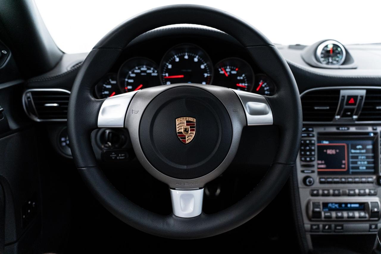 Porsche 911 Carrera 4S Coupé