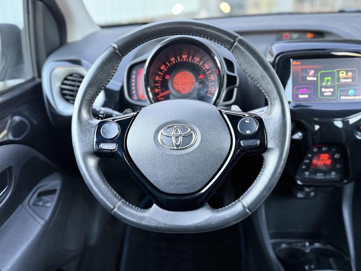 Toyota Aygo 1.0 Benzina 69CV E5 Neo. Automatica - 2014