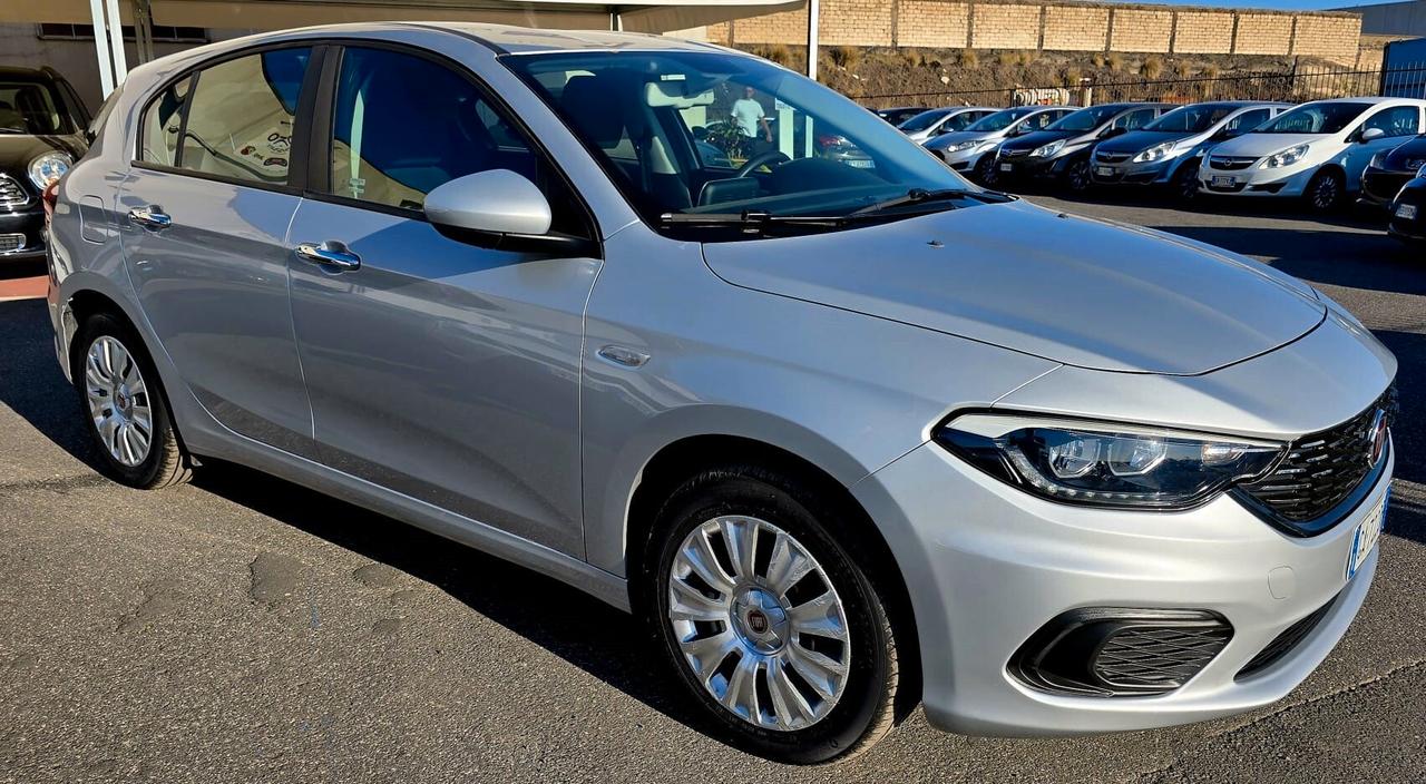 Fiat Tipo 1.3 Mjt S&S 5 porte Lounge