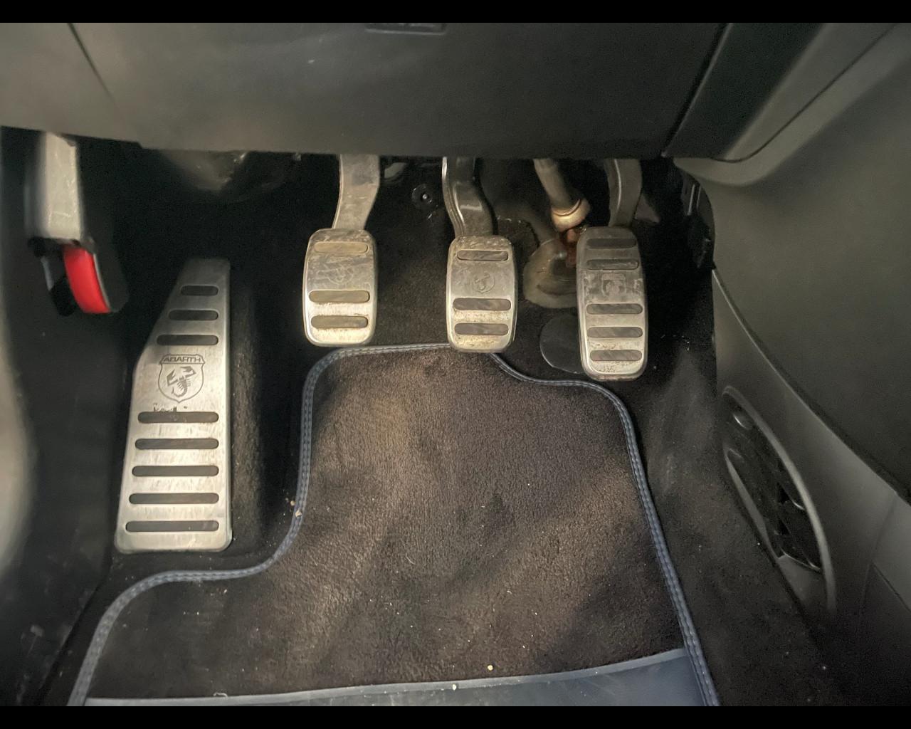 ABARTH ABARTH 695 - 695 1.4 Turbo T-Jet Rivale