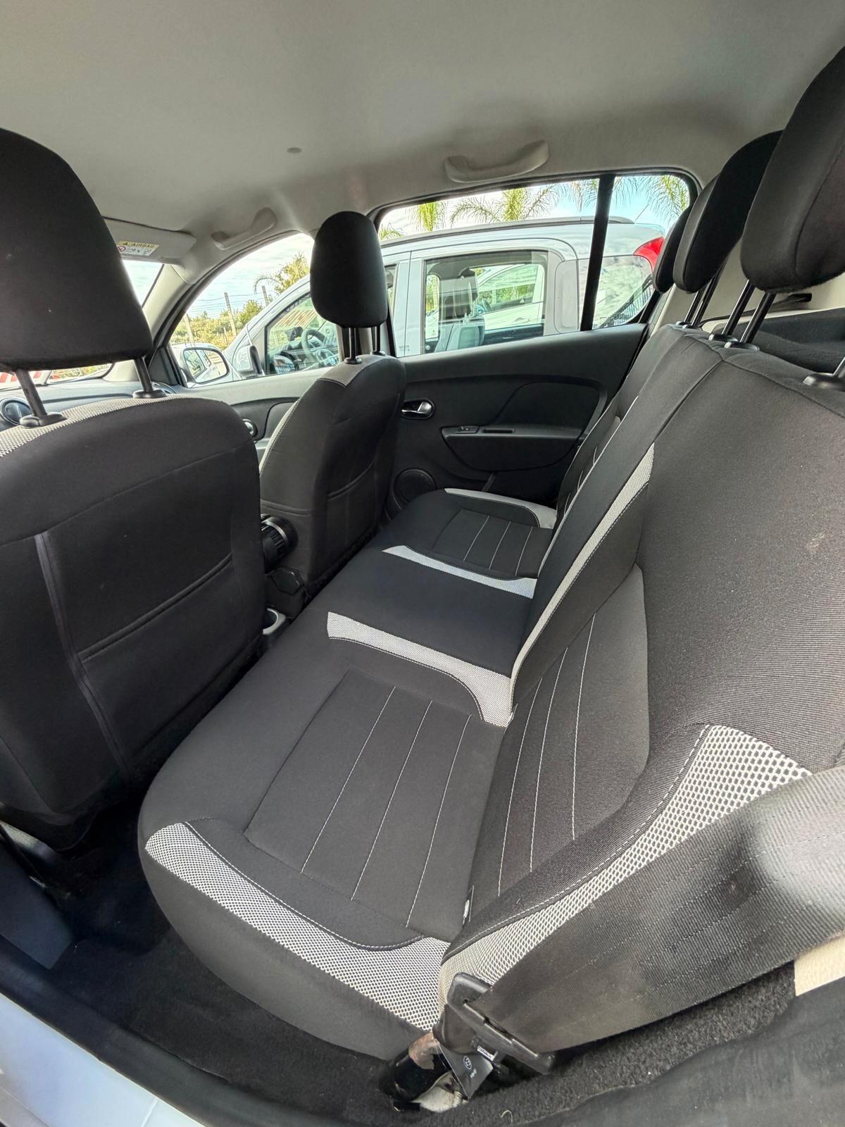 Dacia Sandero Stepway 1.0 TCe 100CV ECO-G 15th Anniversary