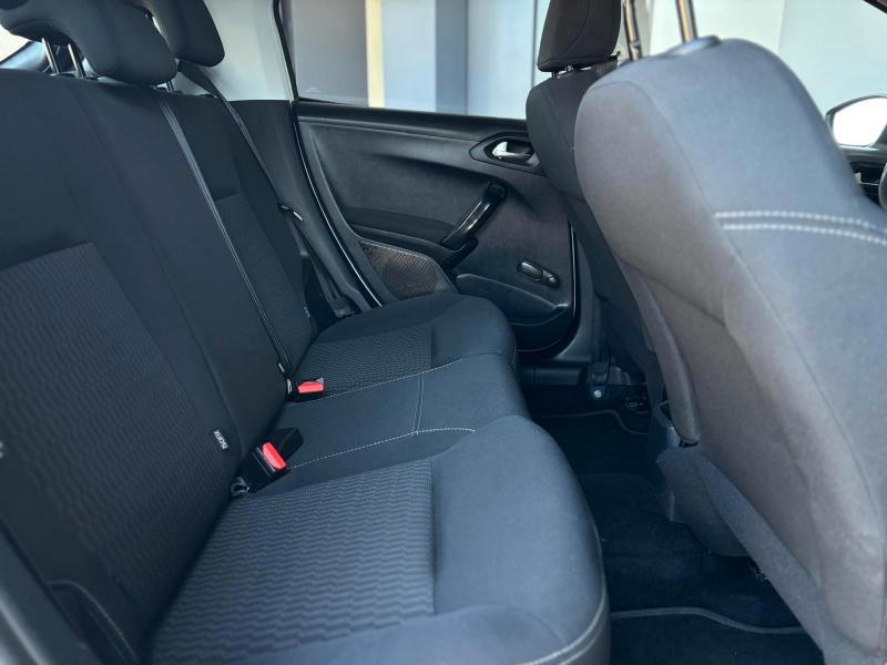 Peugeot 208 5 Porte 208 5p 1.2 puretech Active 82cv