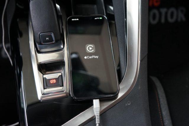 PEUGEOT 3008 BlueHDi 130 S&S EAT8 Active Business