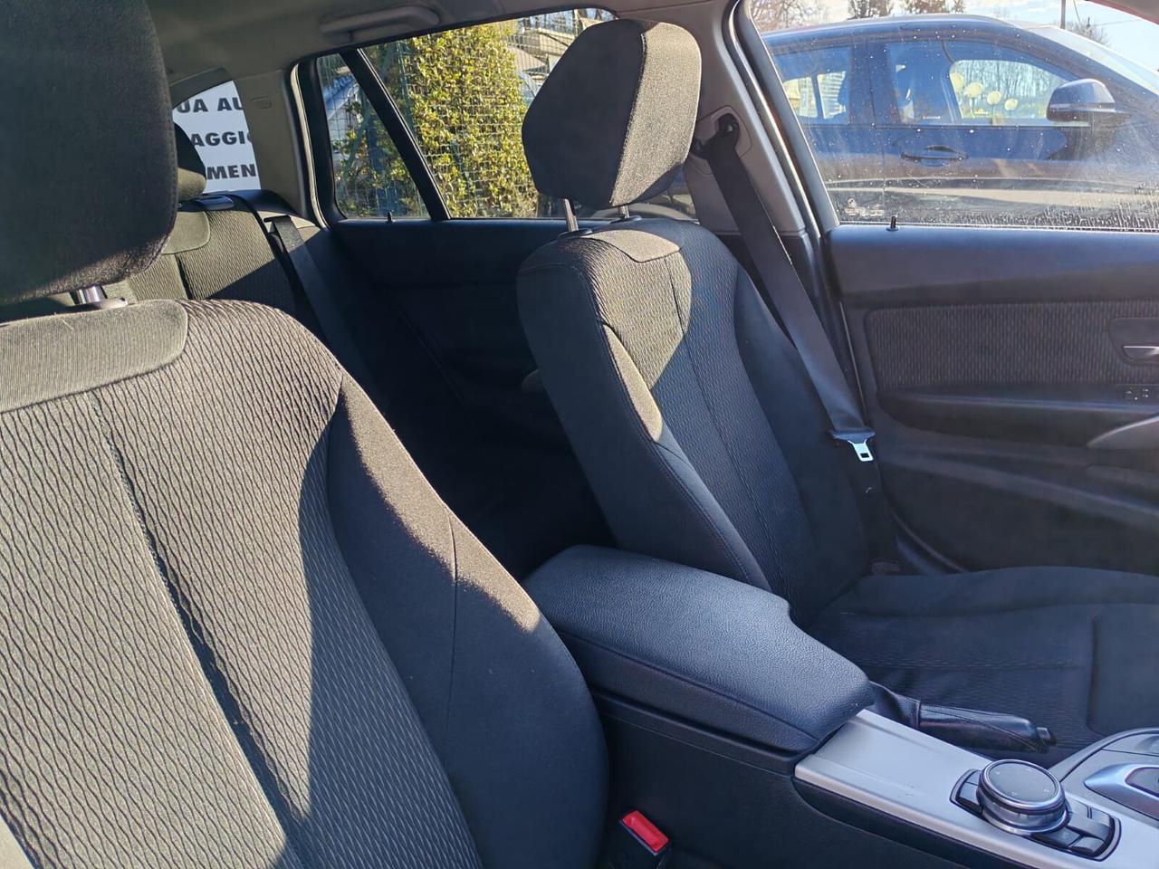 Bmw 320 320d xDrive Touring Luxury