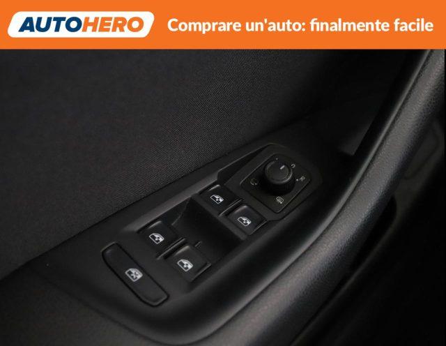 VOLKSWAGEN Passat Variant 2.0 TDI DSG Business BlueMotion Tech